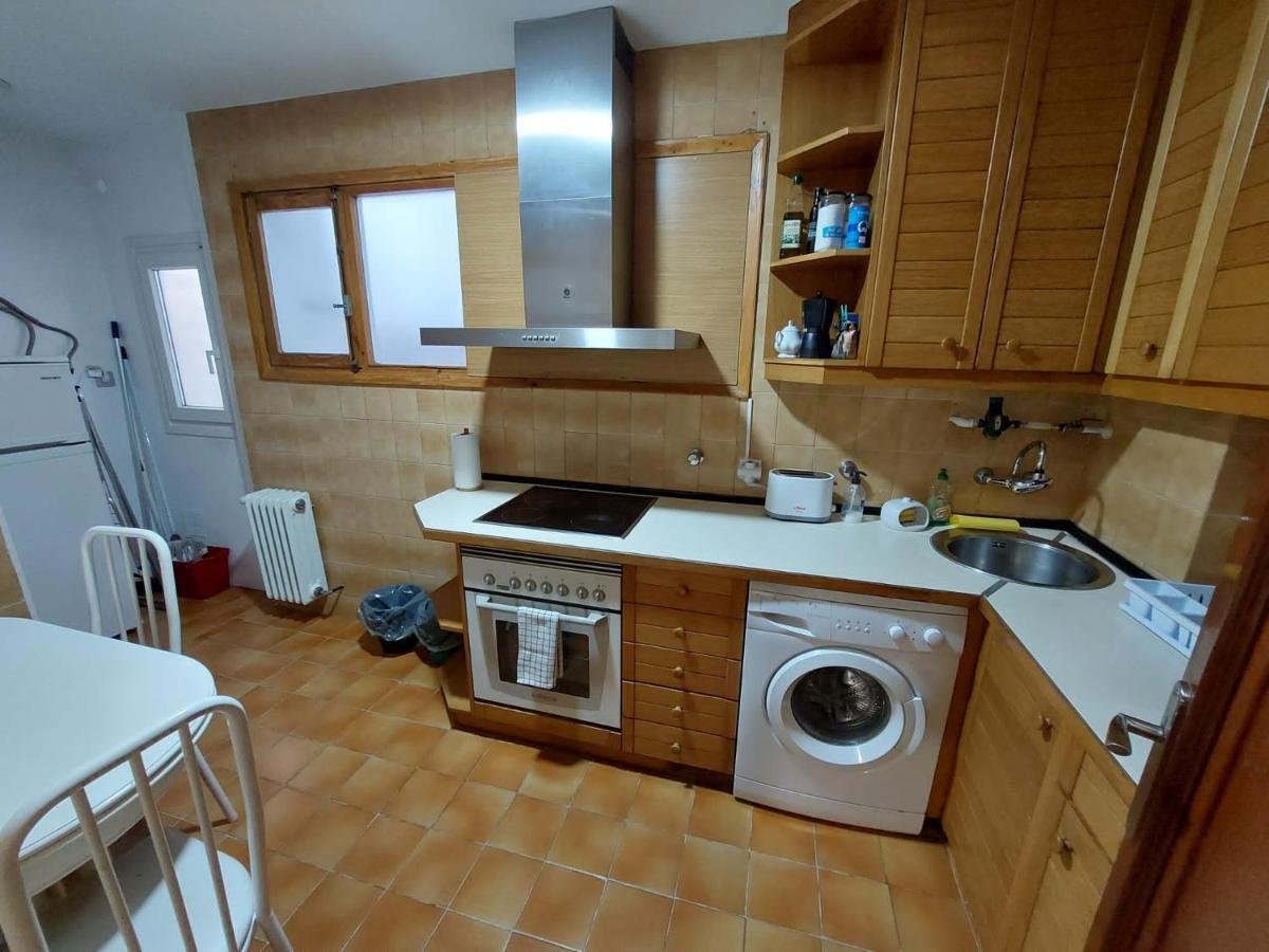 Ferienwohnung Piso Sencillo Y Acogedor Con Parking Gratuito Baranain Exterior foto